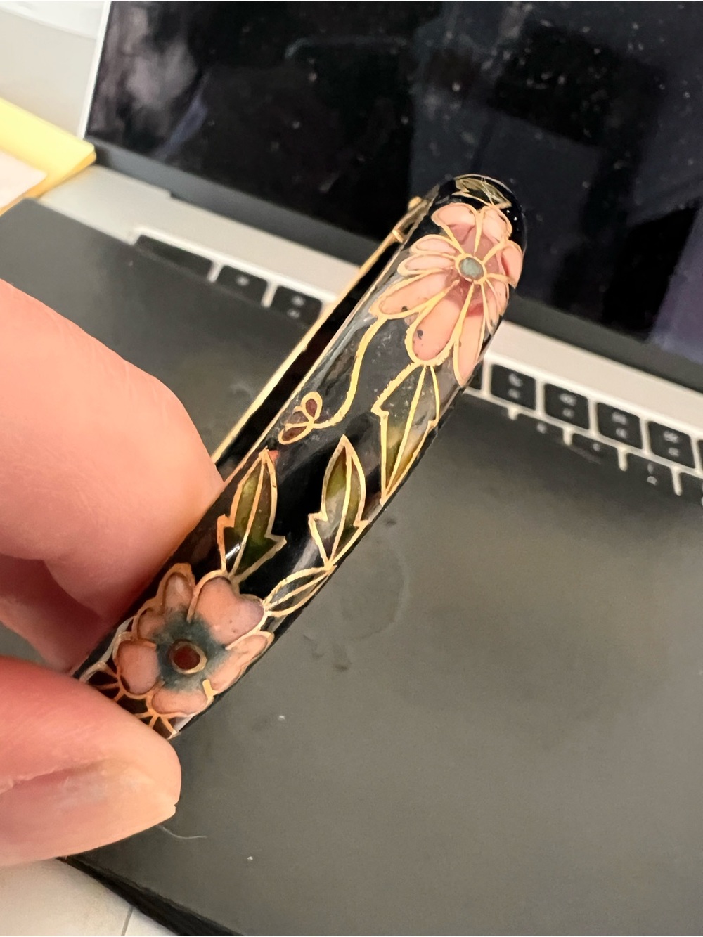 Vintage Black Floral Enamel Hinged Bangle Bracelet